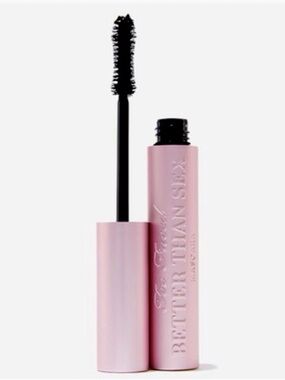 TOO FACED COSMETICS
Better Than Sex Volumizing Mascara (Black)